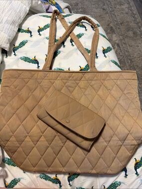 Vera Bradley Quilted Tiger Eye Tote with Matching Wallet